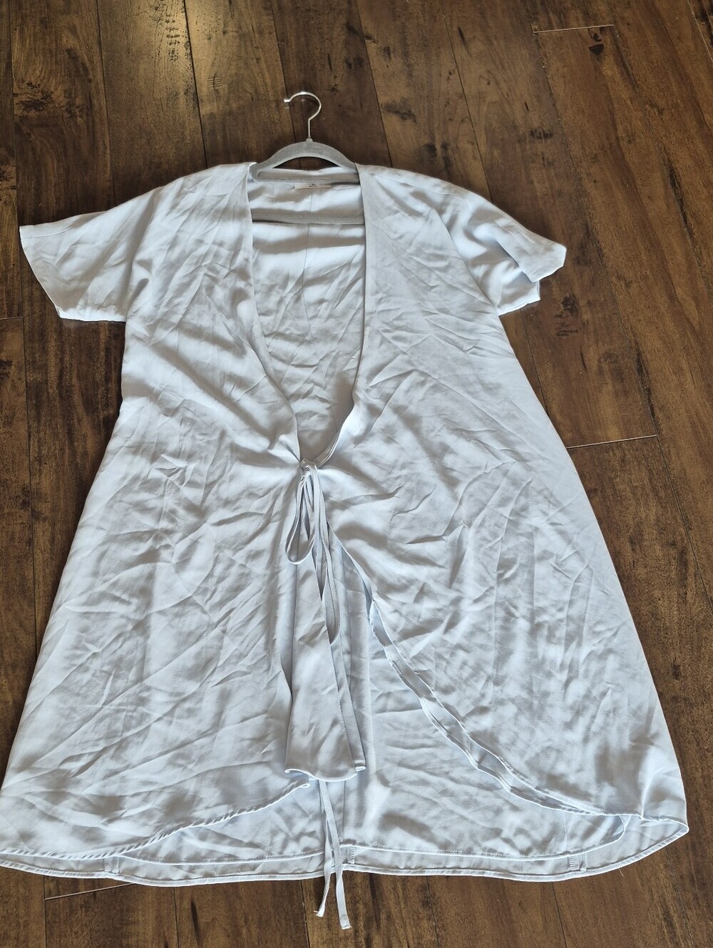 Babaton Light Blue Tie-Front Wrap Dress Size XS Poly Short Sleeve Mini - Picture 4 of 9
